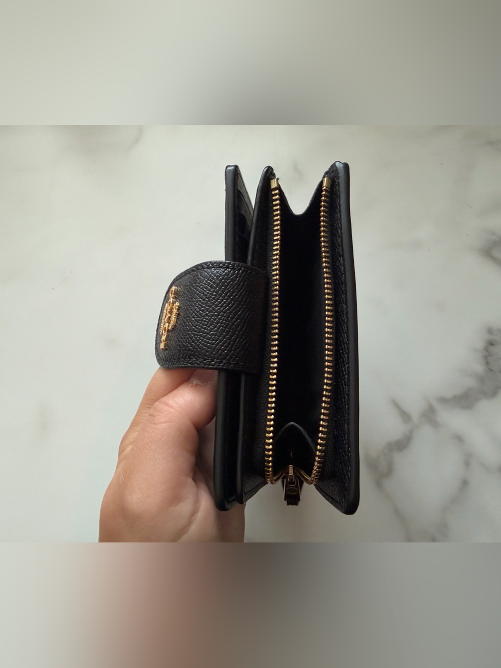 Coach Medium Corner Zip Wallet - Picture 4 of 4